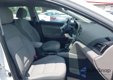 2017 Hyundai Elantra Se из США, поврежденный, VIN 5NPD84LF9HH052548